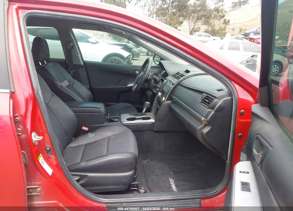 2013 TOYOTA CAMRY SE VIN: 4T1BF1FK5DU720393