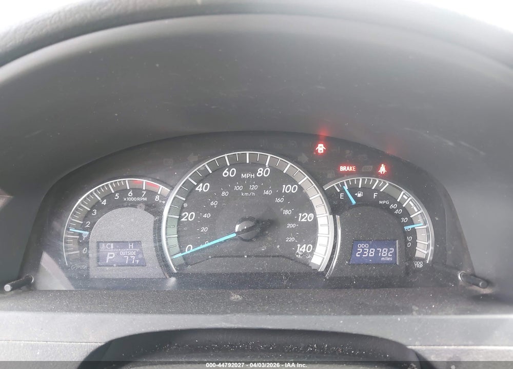 2013 TOYOTA CAMRY SE VIN: 4T1BF1FK5DU720393