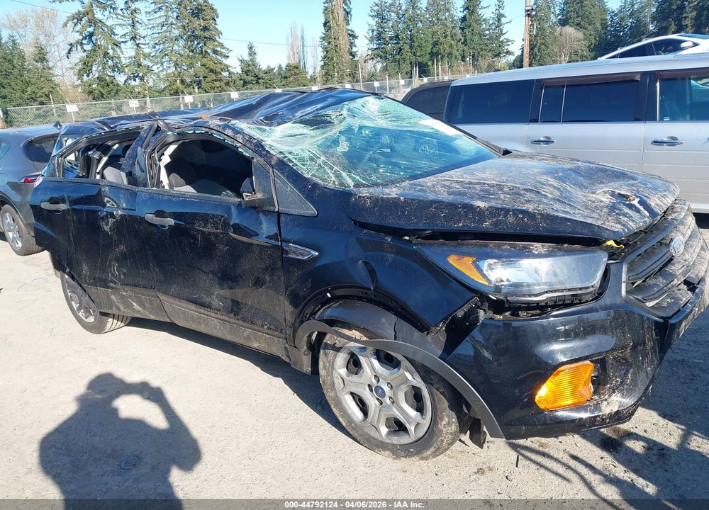 2018 FORD ESCAPE S VIN: 1FMCU0F72JUA31570