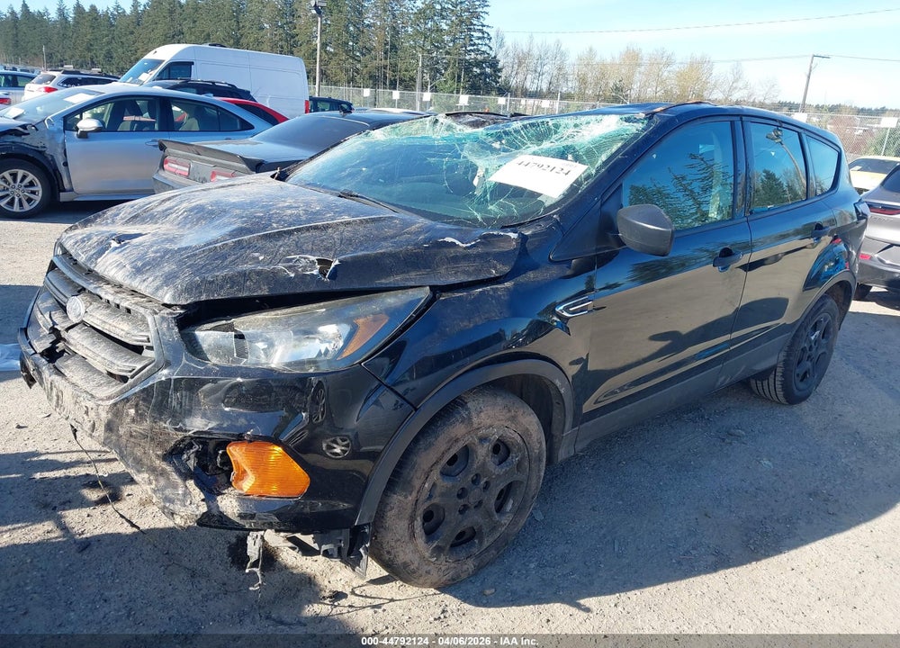 2018 FORD ESCAPE S VIN: 1FMCU0F72JUA31570