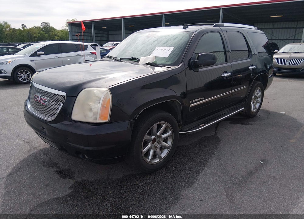 2009 GMC YUKON DENALI VIN: 1GKFC03239R240249