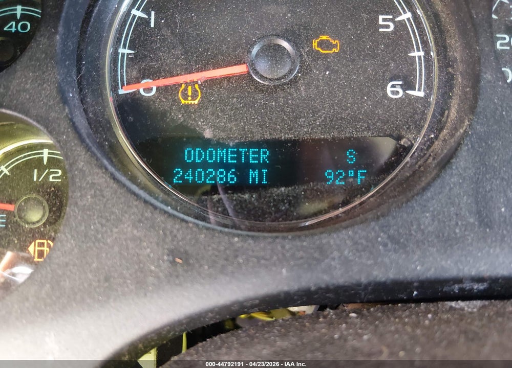 2009 GMC YUKON DENALI VIN: 1GKFC03239R240249