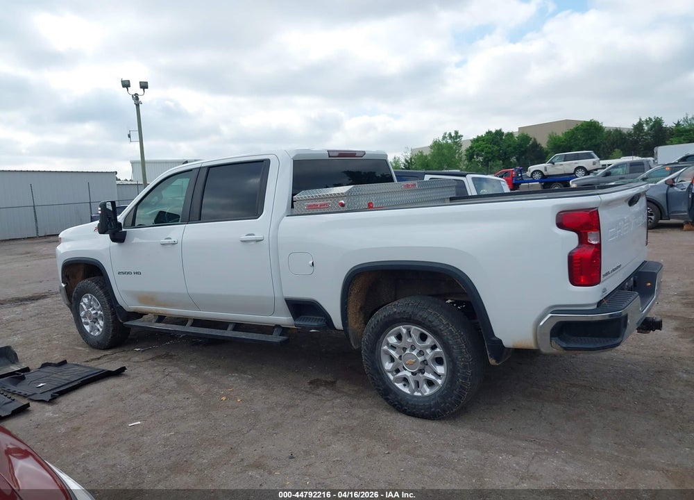 2021 CHEVROLET SILVERADO 2500HD 4WD  STANDARD BED LT VIN: 1GC1YNE76MF226613