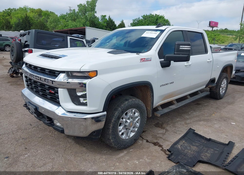 2021 CHEVROLET SILVERADO 2500HD 4WD  STANDARD BED LT VIN: 1GC1YNE76MF226613