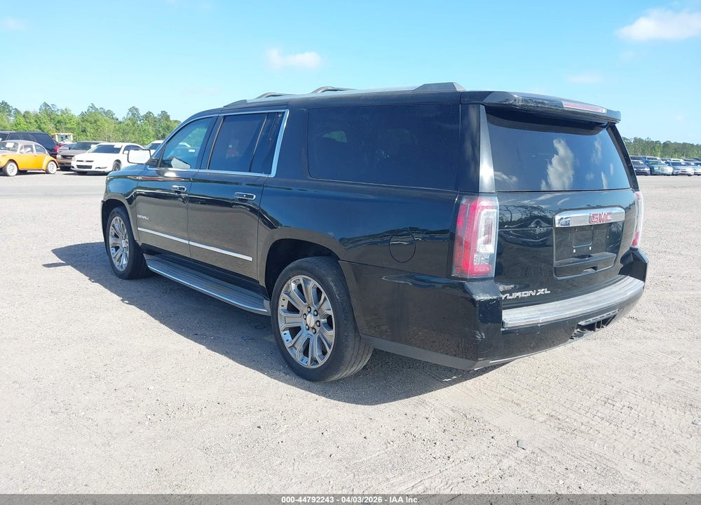 2015 GMC YUKON XL 1500 DENALI VIN: 1GKS2JKJ3FR241087