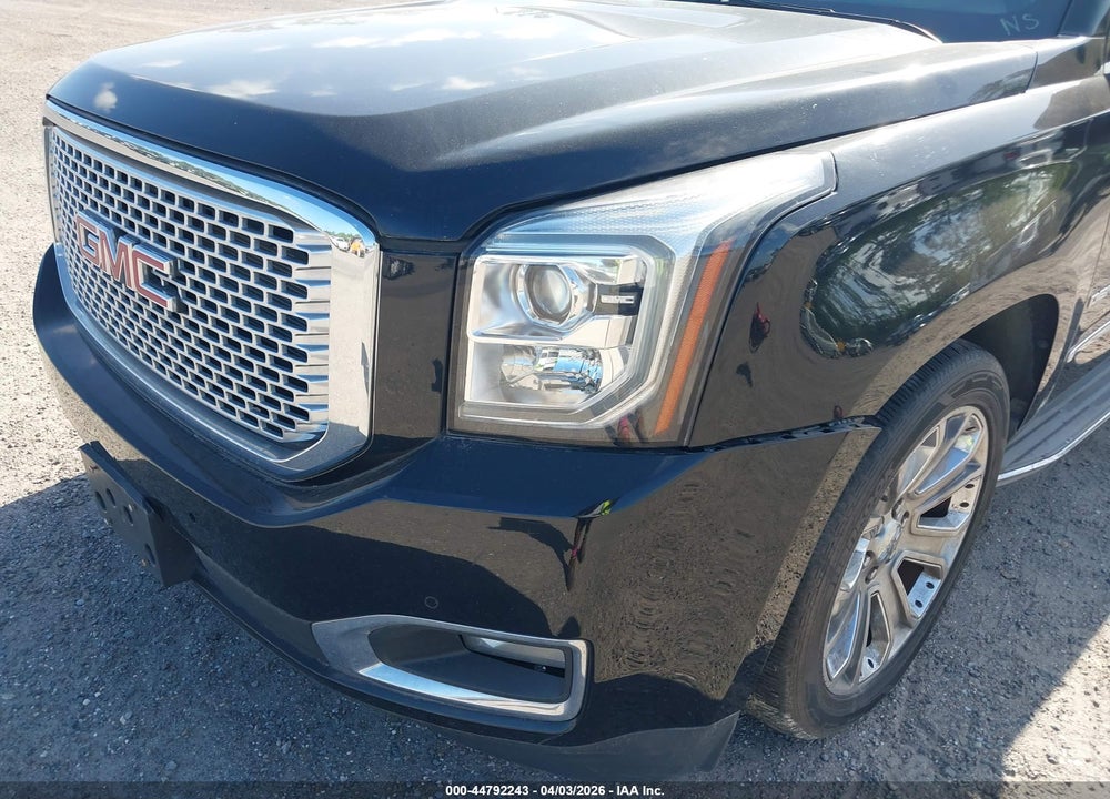 2015 GMC YUKON XL 1500 DENALI VIN: 1GKS2JKJ3FR241087
