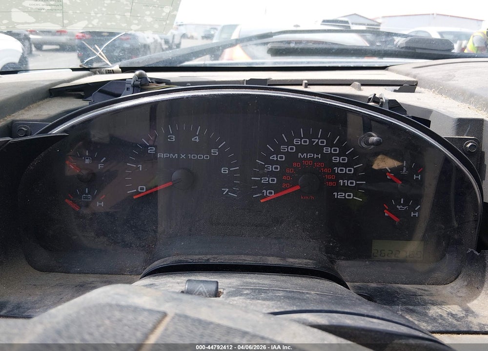 2006 FORD F-150 STX/XL/XLT VIN: 1FTRF12256NB63927