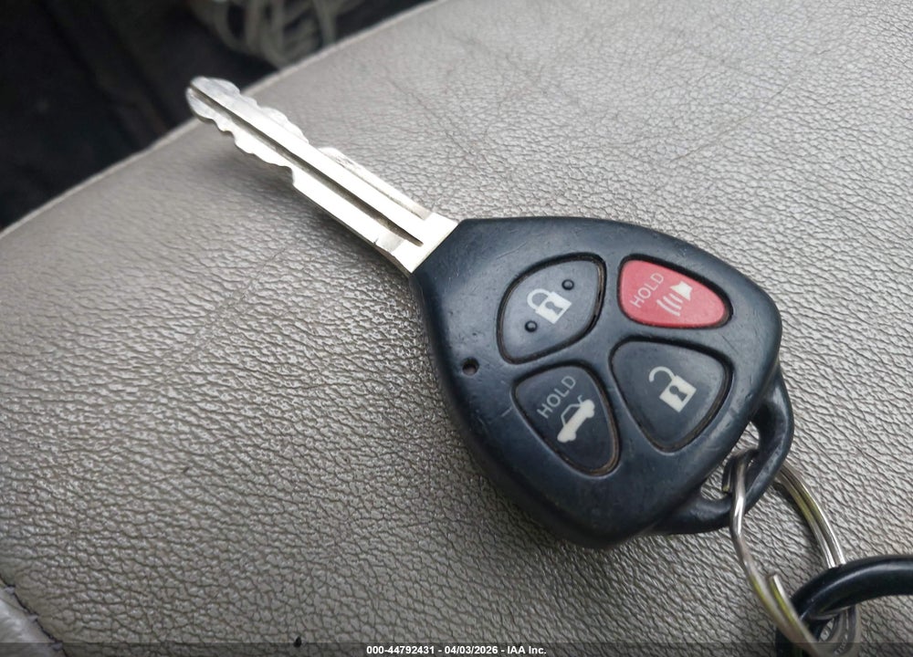 2009 TOYOTA CAMRY XLE VIN: JTNBE46K393162237