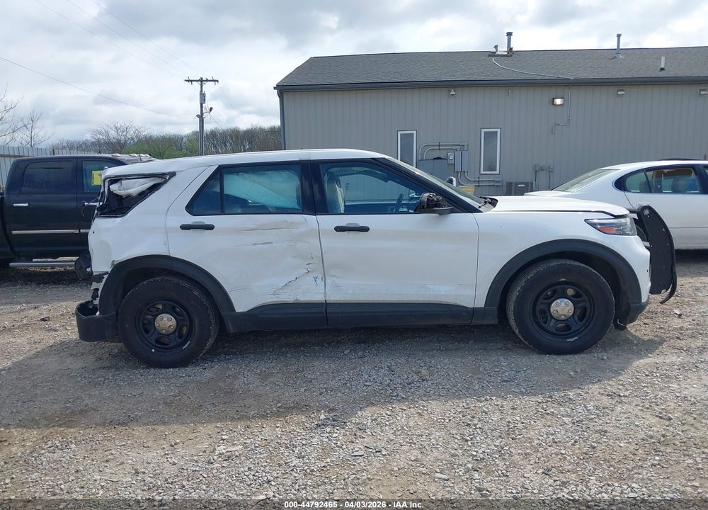 2025 FORD POLICE INTERCEPTOR UTILITY VIN: 1FM5K8AB7SGA35476