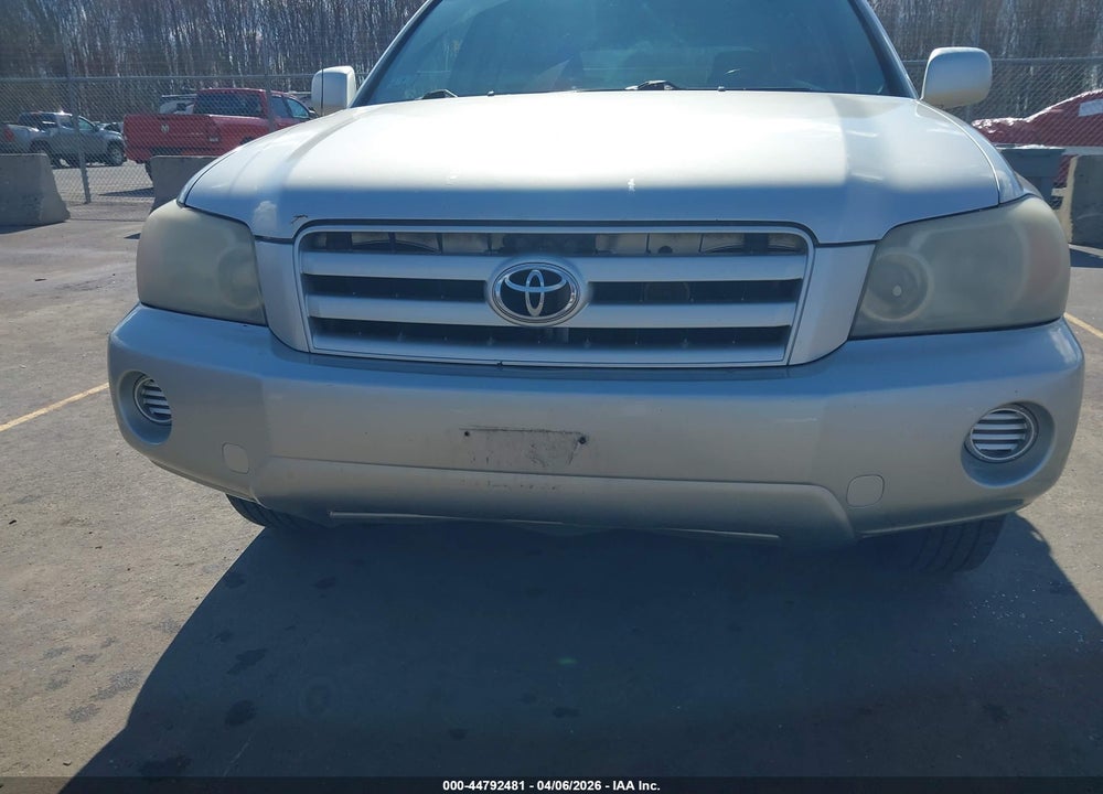 2004 TOYOTA HIGHLANDER VIN: JTEHD21A940026172