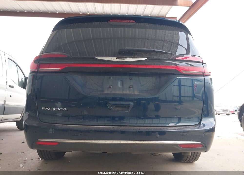 2023 CHRYSLER PACIFICA TOURING L VIN: 2C4RC1BGXPR628176