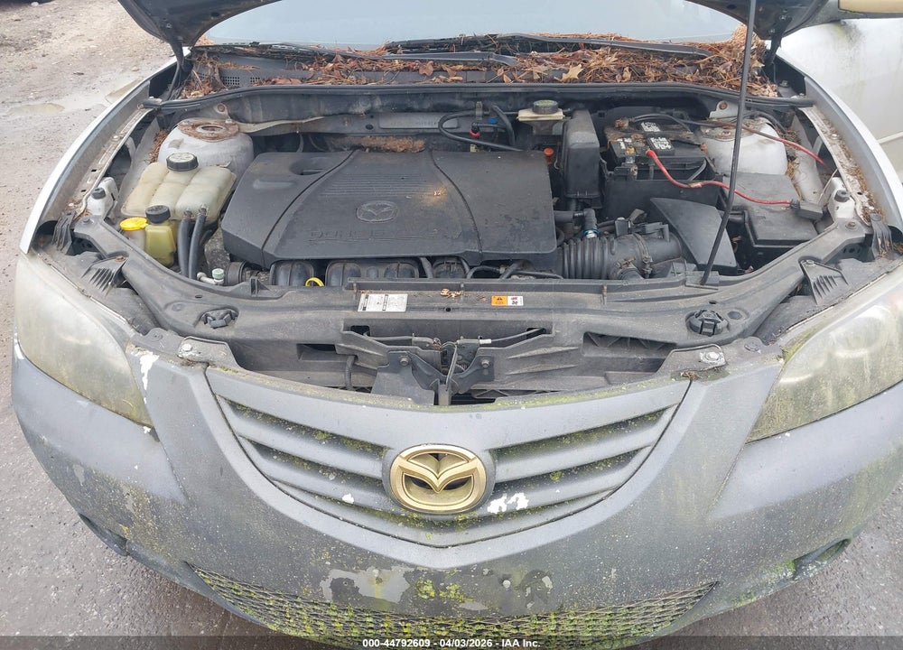 2005 MAZDA 3 I VIN: JM1BK12FX51245481