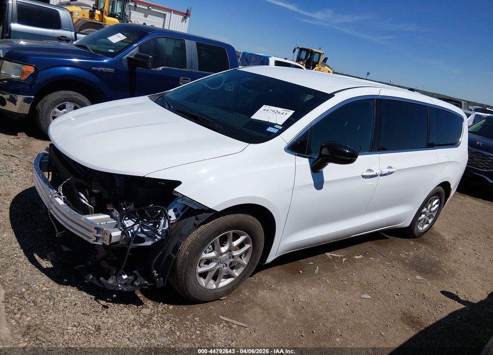 2026 CHRYSLER PACIFICA SELECT VIN: 2C4RC1BG1TR200930
