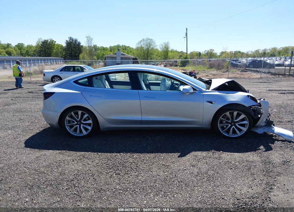 2018 TESLA MODEL 3 LONG RANGE/PERFORMANCE VIN: 5YJ3E1EB9JF097300