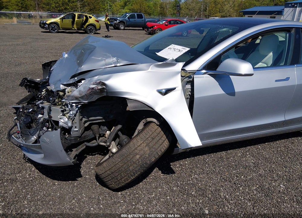 2018 TESLA MODEL 3 LONG RANGE/PERFORMANCE VIN: 5YJ3E1EB9JF097300