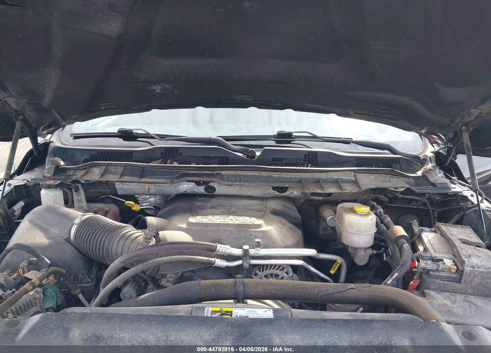 2018 RAM 3500 TRADESMAN  4X4 8' BOX VIN: 3C63RRGJXJG342811