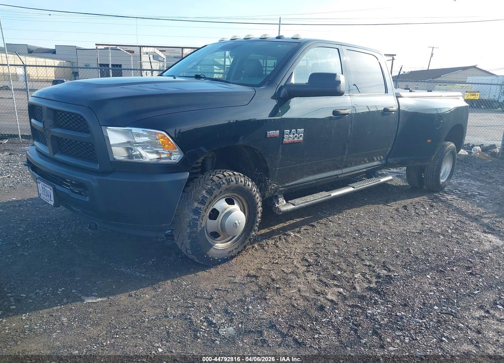 2018 RAM 3500 TRADESMAN  4X4 8' BOX VIN: 3C63RRGJXJG342811