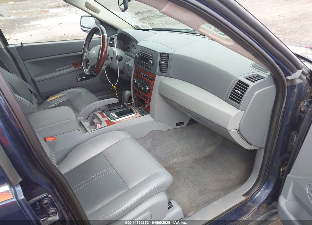 2005 JEEP GRAND CHEROKEE LIMITED VIN: 1J4HR58N05C669813