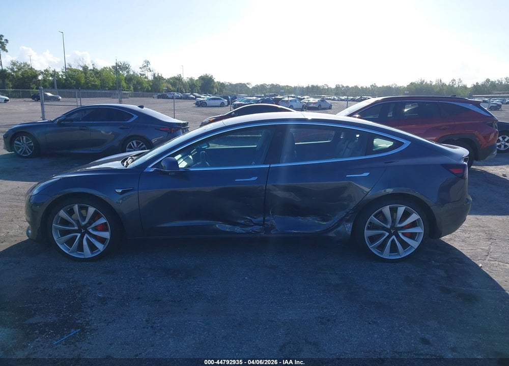 2018 TESLA MODEL 3 LONG RANGE/PERFORMANCE VIN: 5YJ3E1EB7JF083217