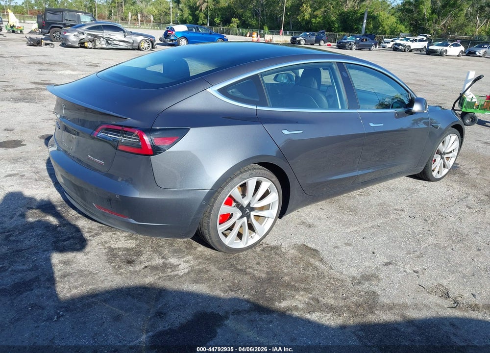 2018 TESLA MODEL 3 LONG RANGE/PERFORMANCE VIN: 5YJ3E1EB7JF083217