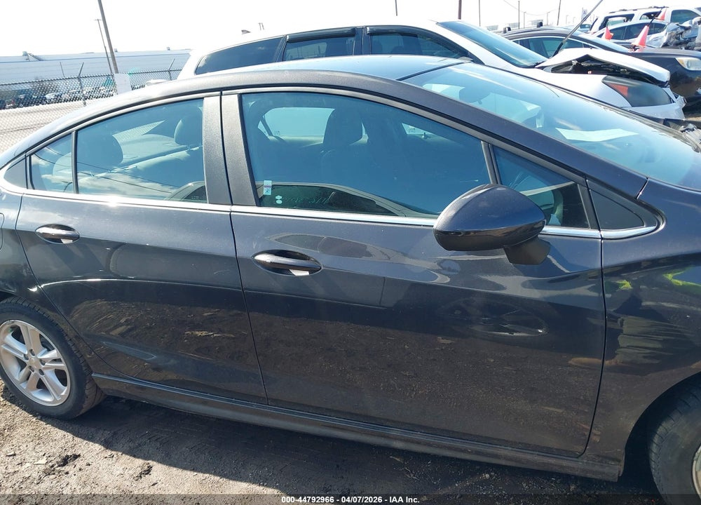 2017 CHEVROLET CRUZE LT AUTO VIN: 1G1BE5SM0H7144876