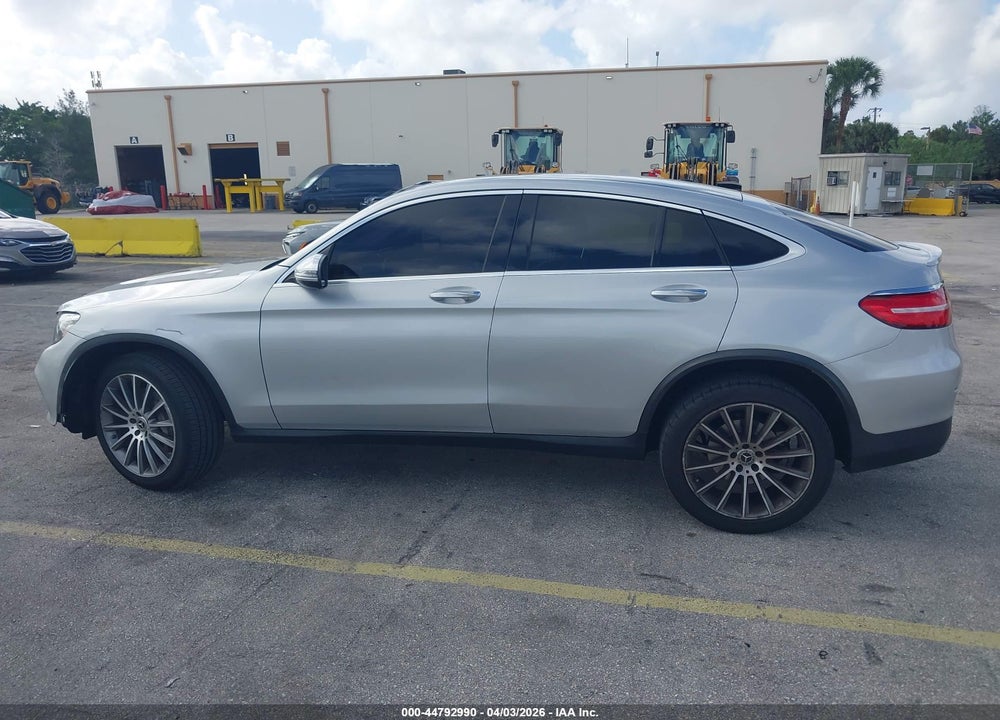2019 MERCEDES-BENZ GLC GLC 300 VIN: WDC0J4KBXKF497264