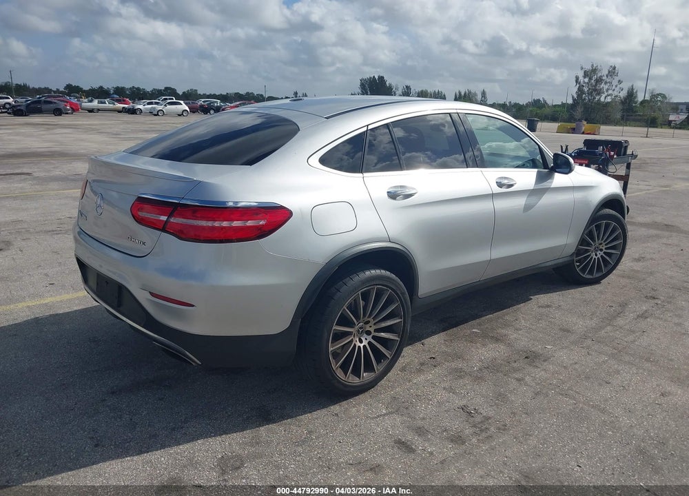 2019 MERCEDES-BENZ GLC GLC 300 VIN: WDC0J4KBXKF497264