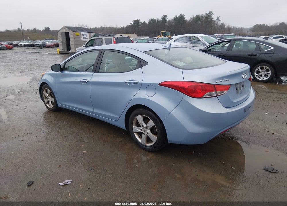 2012 HYUNDAI ELANTRA VIN: KMHDH4AE8CU439547