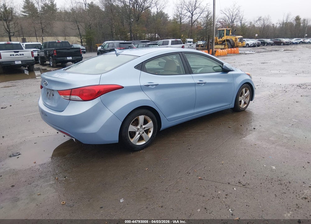 2012 HYUNDAI ELANTRA VIN: KMHDH4AE8CU439547