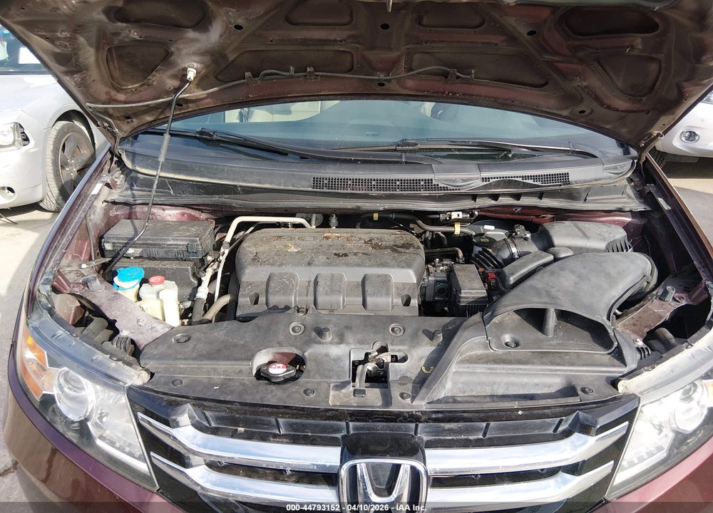 2015 HONDA ODYSSEY EX-L VIN: 5FNRL5H64FB045635