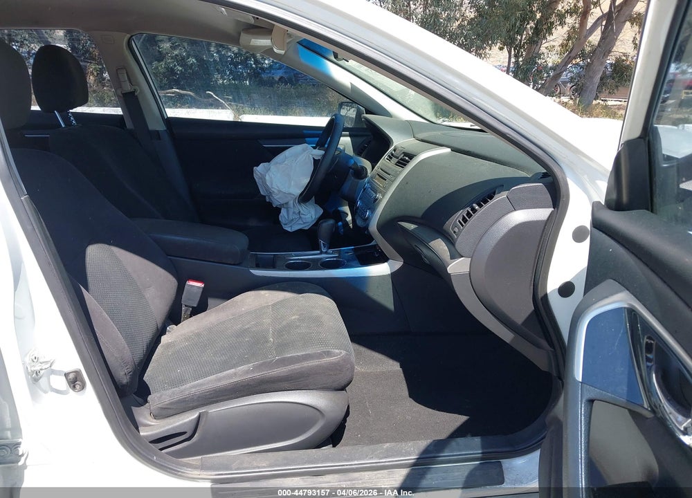 2014 NISSAN ALTIMA 2.5 S VIN: 1N4AL3AP2EN350819