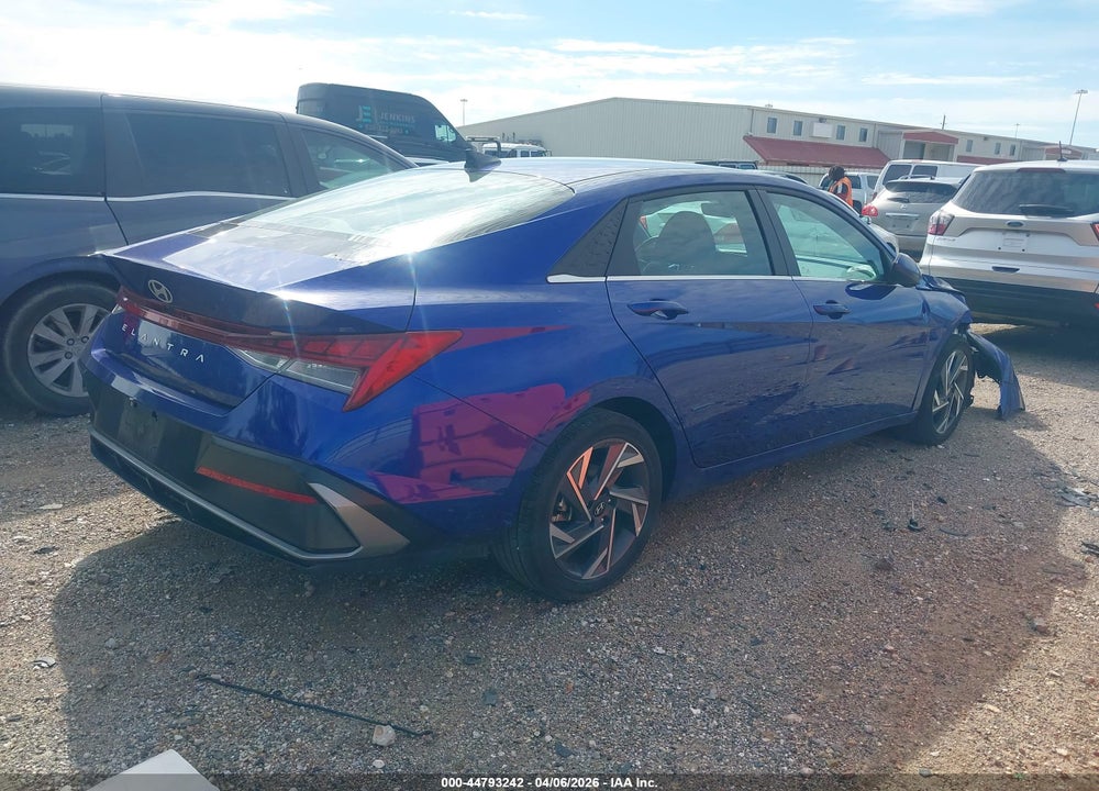 2025 HYUNDAI ELANTRA SEL CONVENIENCE VIN: KMHLS4DGXSU929545