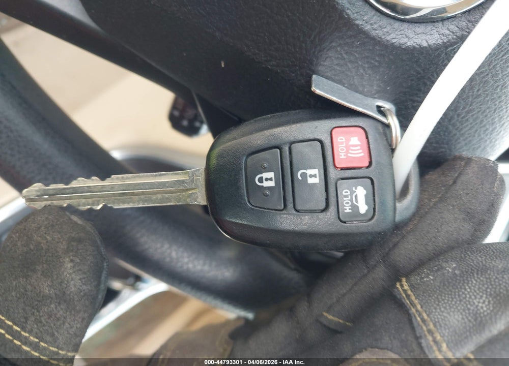 2015 TOYOTA CAMRY LE VIN: 4T4BF1FK1FR467386