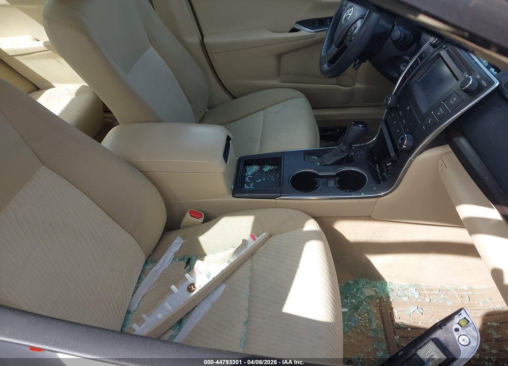 2015 TOYOTA CAMRY LE VIN: 4T4BF1FK1FR467386