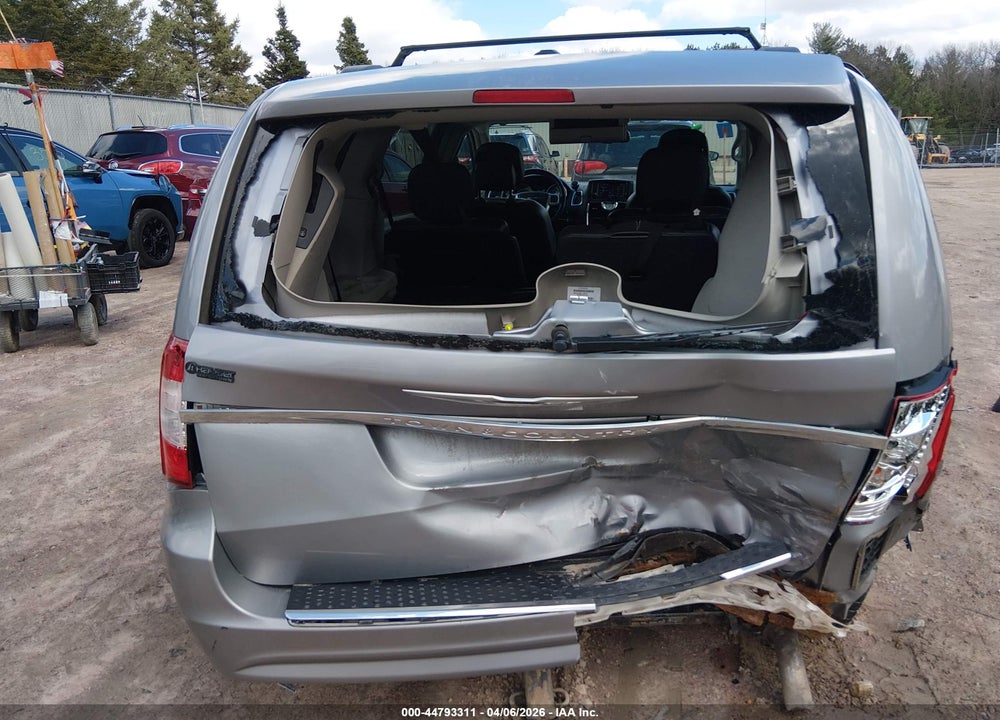 2013 CHRYSLER TOWN & COUNTRY TOURING VIN: 2C4RC1BG1DR653396