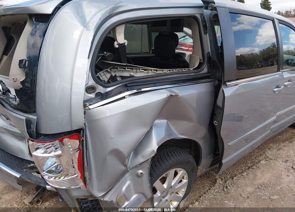 2013 CHRYSLER TOWN & COUNTRY TOURING VIN: 2C4RC1BG1DR653396