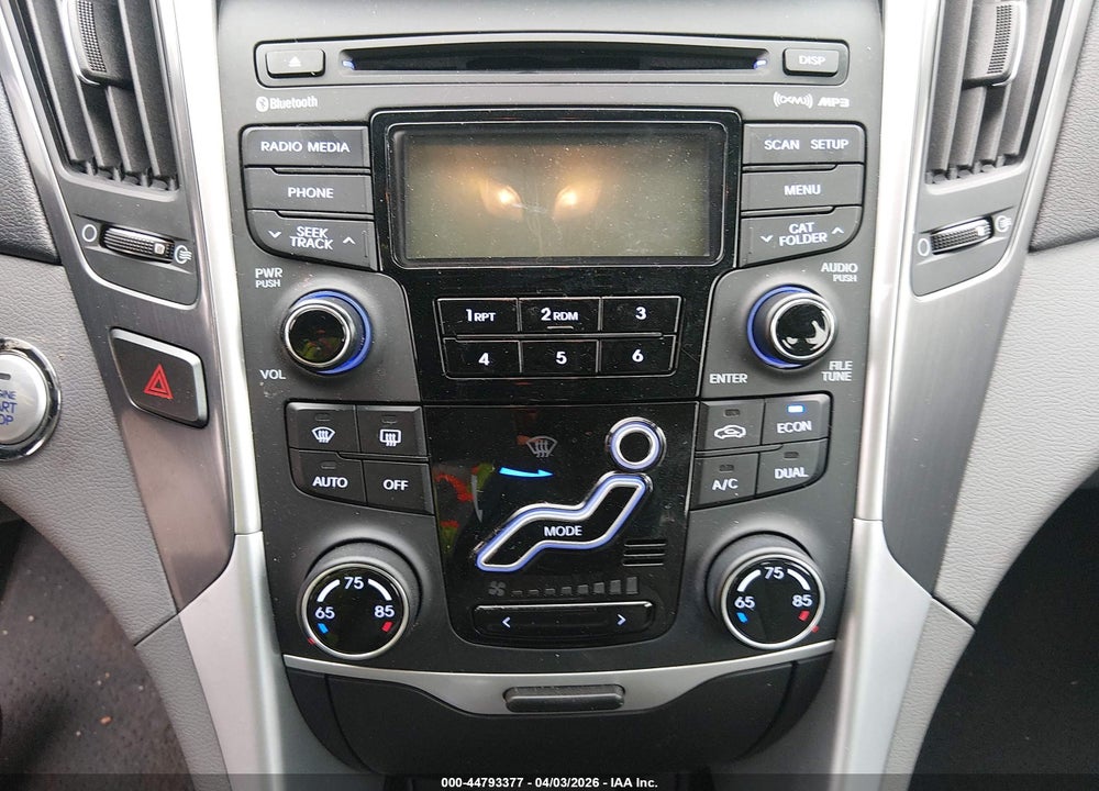 2012 HYUNDAI SONATA HYBRID VIN: KMHEC4A40CA063261