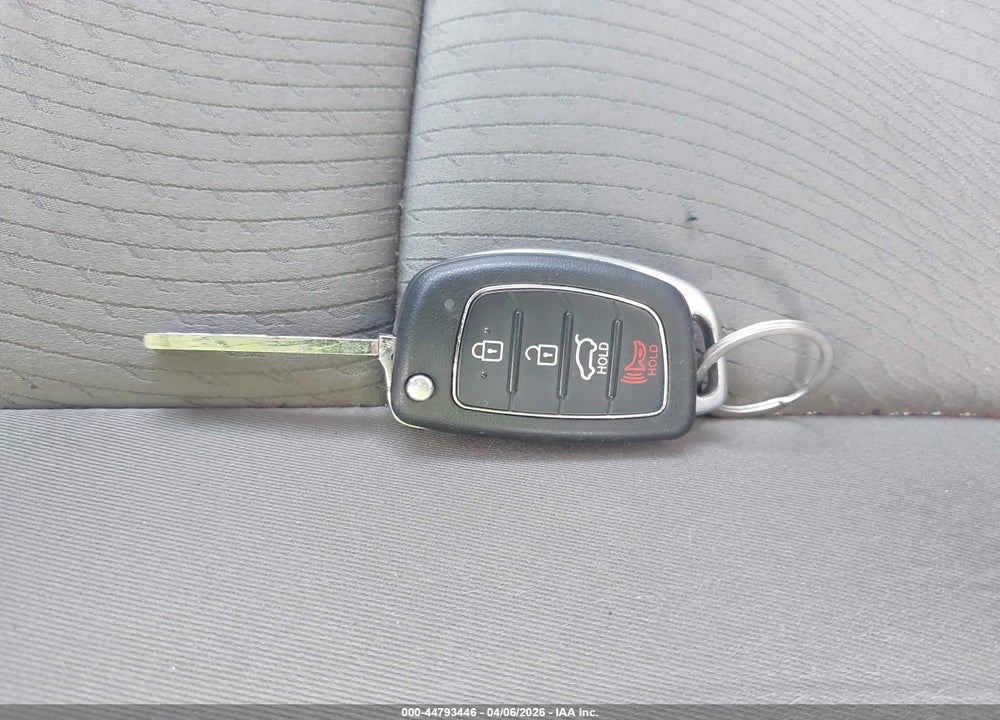 2014 HYUNDAI SANTA FE SPORT 2.4L VIN: 5XYZUDLB9EG154529