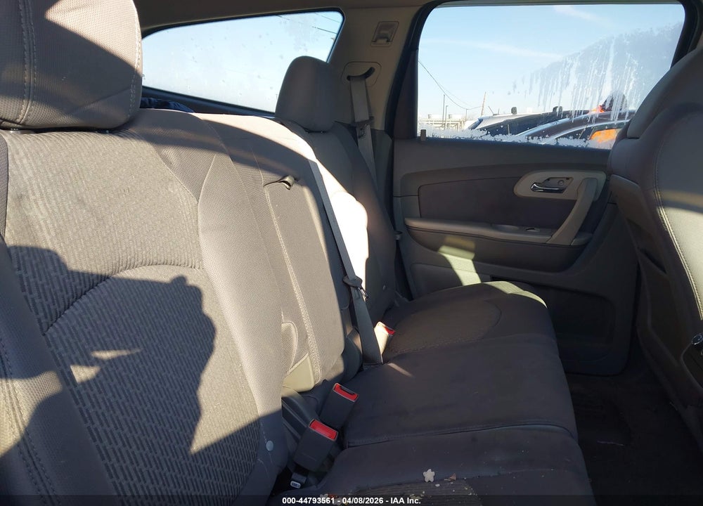 2010 CHEVROLET TRAVERSE LS VIN: 1GNLVEED9AS102823