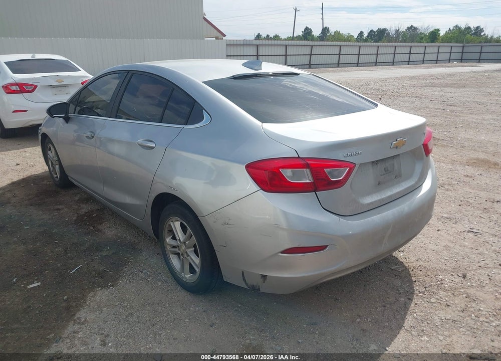 2017 CHEVROLET CRUZE LT AUTO VIN: 1G1BE5SM2H7101219