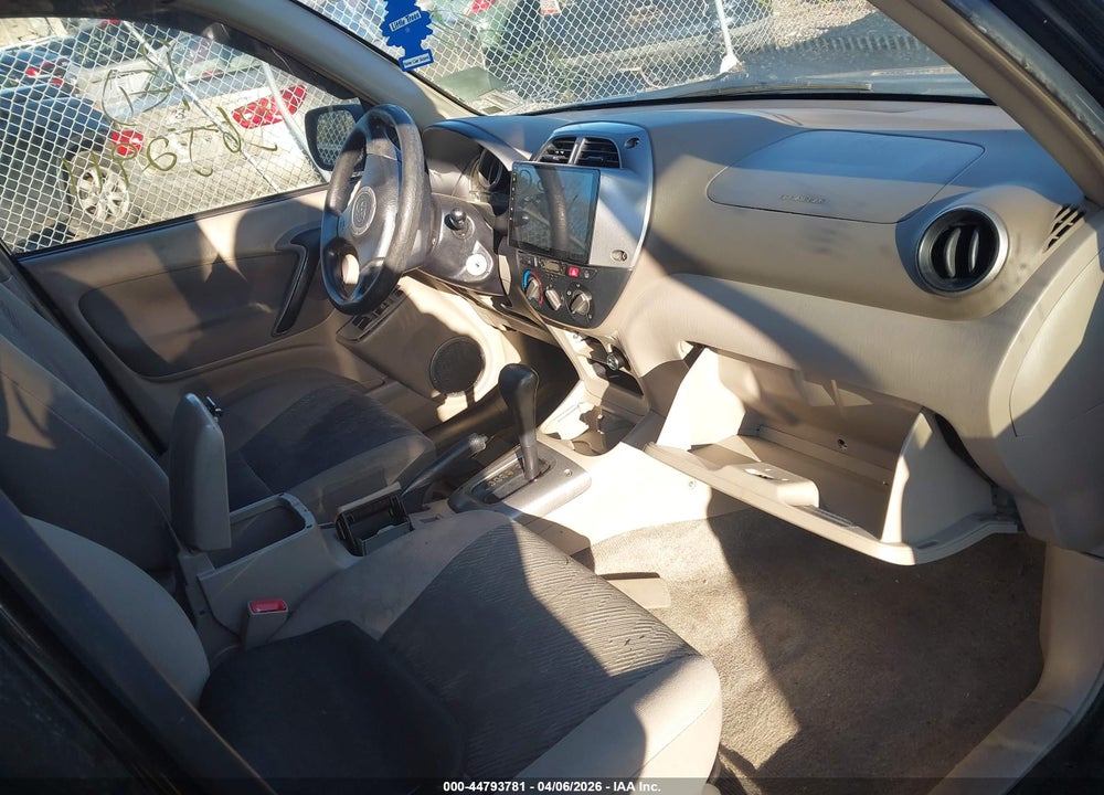 2002 TOYOTA RAV4 VIN: JTEHH20V626018047