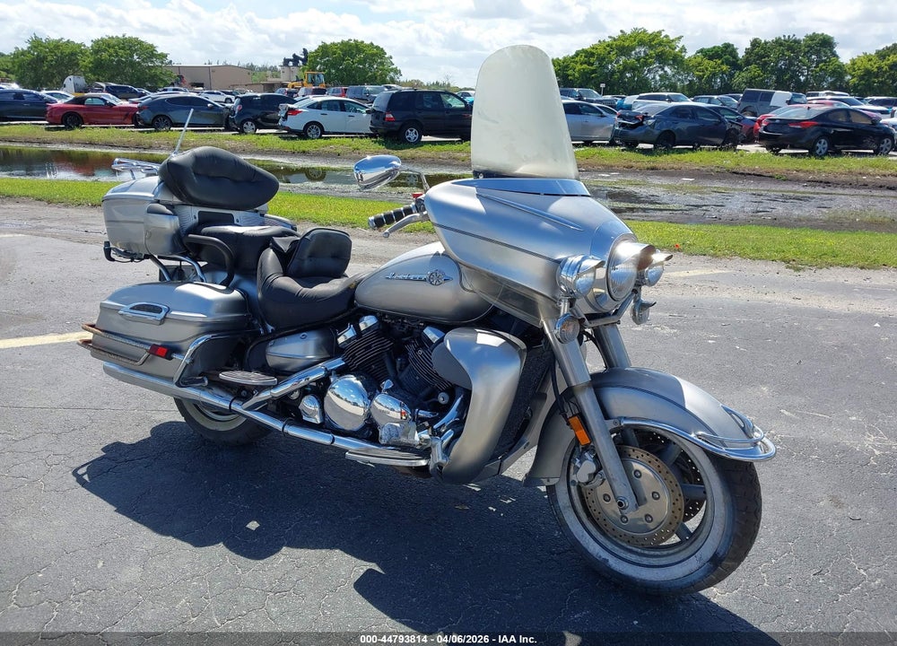 2005 YAMAHA XVZ13 TF VIN: JYAVP04E75A008116