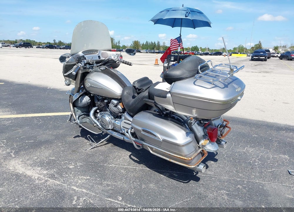 2005 YAMAHA XVZ13 TF VIN: JYAVP04E75A008116