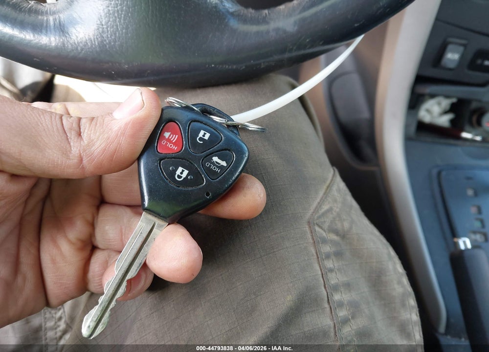 2009 TOYOTA COROLLA S VIN: 1NXBU40E19Z080944