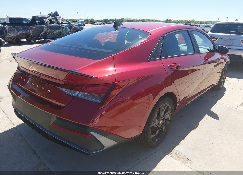 2026 HYUNDAI ELANTRA SEL SPORT VIN: KMHLM4DG3TU158311