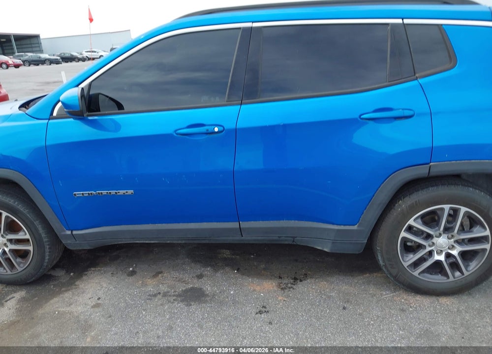 2018 JEEP COMPASS SUN AND WHEEL FWD VIN: 3C4NJCBB3JT488075