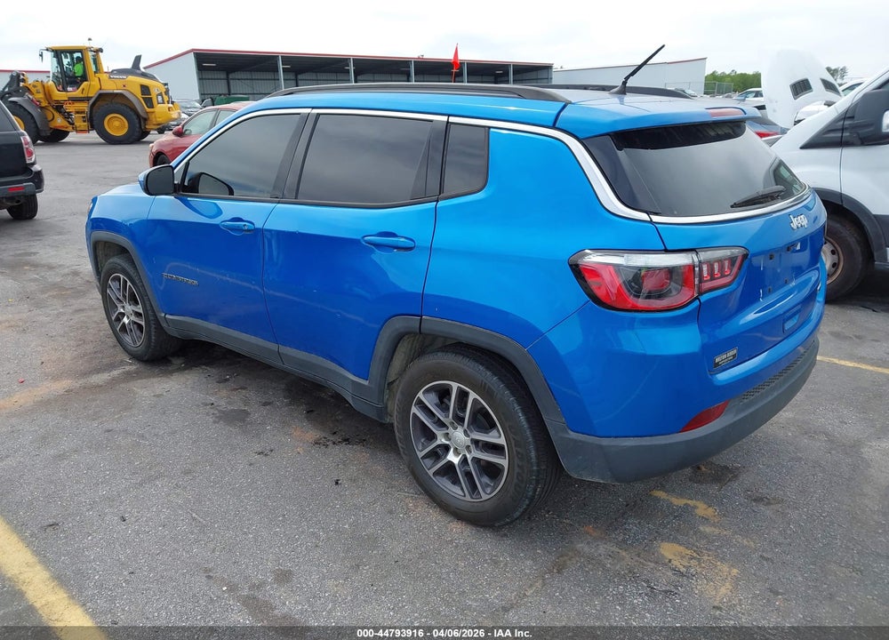 2018 JEEP COMPASS SUN AND WHEEL FWD VIN: 3C4NJCBB3JT488075
