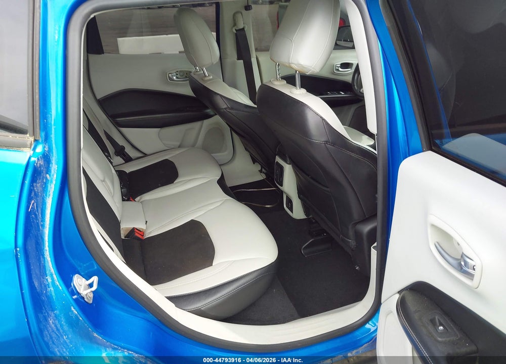 2018 JEEP COMPASS SUN AND WHEEL FWD VIN: 3C4NJCBB3JT488075