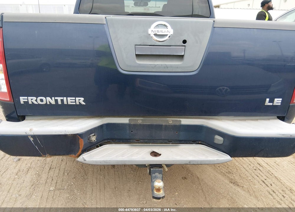 2007 NISSAN FRONTIER LE VIN: 1N6AD07U87C417423