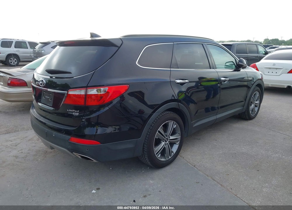 2015 HYUNDAI SANTA FE LIMITED VIN: KM8SRDHF8FU091563